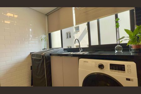 Apartamento à venda com 125m², 2 quartos e 1 vagaÁrea de Serviço