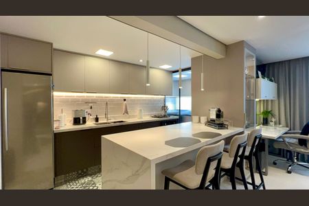 Apartamento à venda com 125m², 2 quartos e 1 vagaCozinha