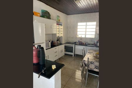 Casa à venda com 3 quartos, 250m² em Vila Engenho Novo, Barueri