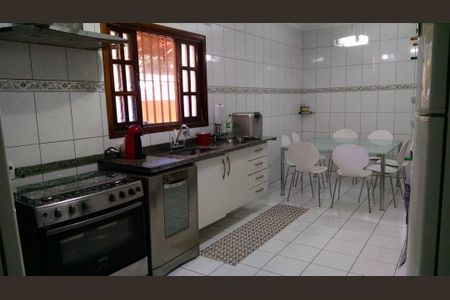 Casa à venda com 3 quartos, 245m² em Vila Pirituba, São Paulo