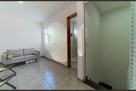 Casa à venda com 2 quartos, 178m² em Chácara Seis de Outubro, São Paulo