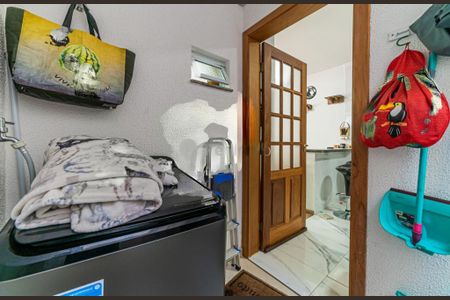 Casa à venda com 178m², 2 quartos e 2 vagas