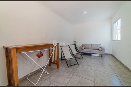 Casa à venda com 2 quartos, 178m² em Chácara Seis de Outubro, São Paulo