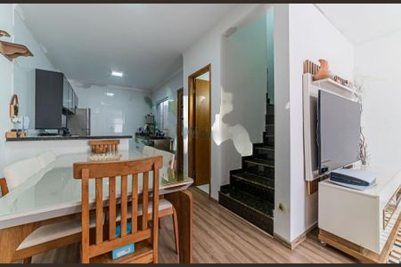 Casa à venda com 178m², 2 quartos e 2 vagas