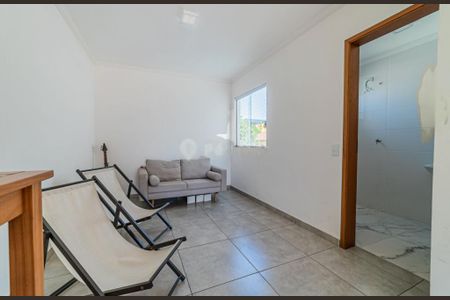 Casa à venda com 178m², 2 quartos e 2 vagas