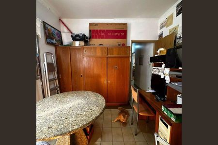 Casa à venda com 265m², 3 quartos e 9 vagas