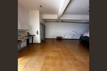 Casa à venda com 265m², 3 quartos e 9 vagas