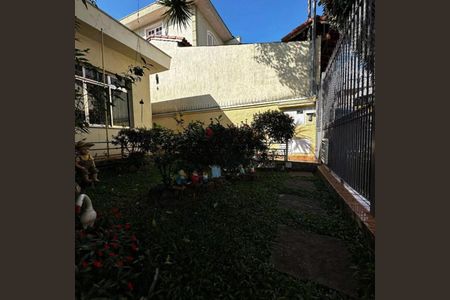 Casa à venda com 265m², 3 quartos e 9 vagas