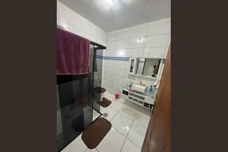 Casa à venda com 223m², 3 quartos e 4 vagas