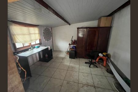 Casa à venda com 223m², 3 quartos e 4 vagas