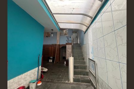 Casa à venda com 223m², 3 quartos e 4 vagas