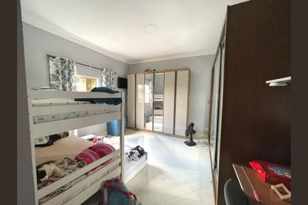 Casa à venda com 2 quartos, 100m² em Jardim Professor Benoa, Barueri