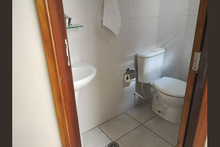 Casa à venda com 3 quartos, 180m² em Vila Granada, São Paulo