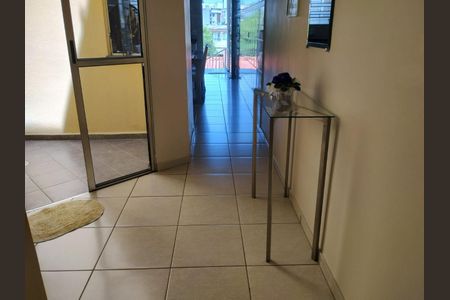 Casa à venda com 3 quartos, 180m² em Vila Granada, São Paulo