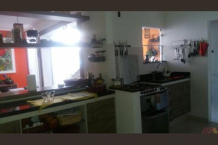 Casa à venda com 3 quartos, 250m² em Tucuruvi, São Paulo
