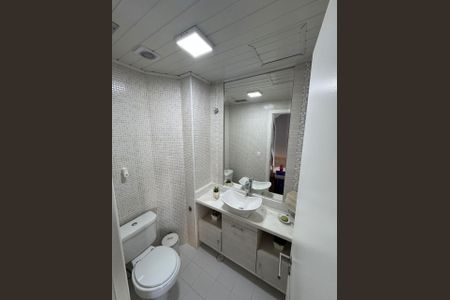 Apartamento à venda com 160m², 5 quartos e 4 vagas