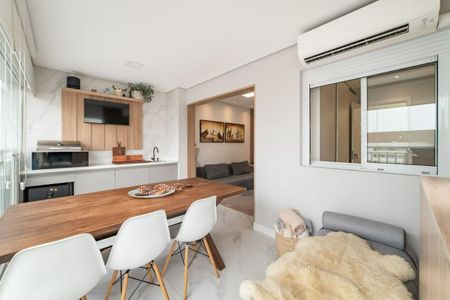 Apartamento à venda com 70m², 2 quartos e 1 vaga