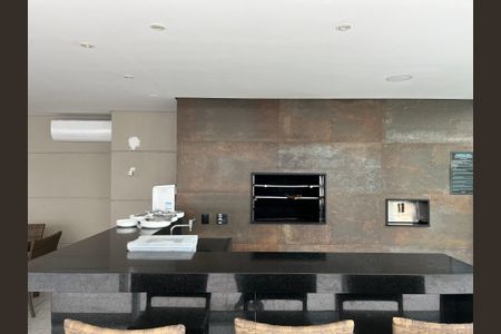 Apartamento à venda com 134m², 2 quartos e 2 vagas Apartamento à venda com 134m², 2 quartos e 2 vagasÁrea comum - Salão de festas