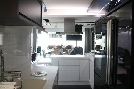 Apartamento à venda com 134m², 2 quartos e 2 vagasCozinha