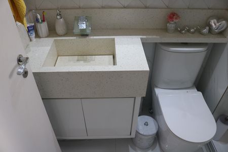 Apartamento à venda com 134m², 2 quartos e 2 vagasBanheiro 1