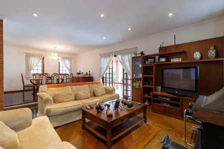 Casa à venda com 4 quartos, 268m² em Morada das Flores (Aldeia da Serra), Barueri