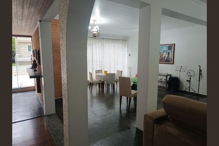 Casa à venda com 500m², 5 quartos e sem vaga