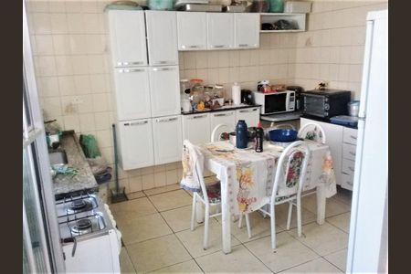 Casa à venda com 3 quartos, 129m² em Jardim Monte Alegre, São Paulo