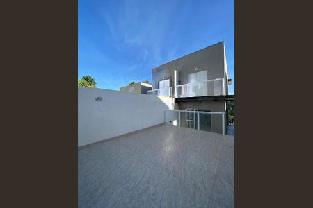 Casa à venda com 2 quartos, 130m² em Jardim Sao Luis, Barueri