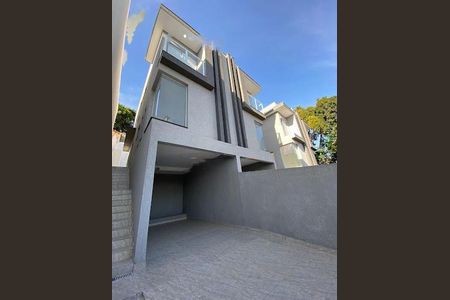 Casa à venda com 2 quartos, 130m² em Jardim Sao Luis, Barueri