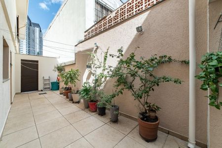 Casa à venda com 231m², 4 quartos e 2 vagas