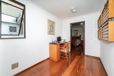 Casa à venda com 231m², 4 quartos e 2 vagas