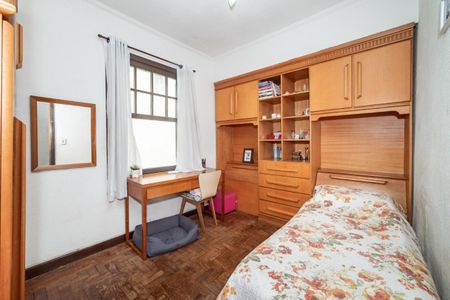 Casa à venda com 231m², 4 quartos e 2 vagas