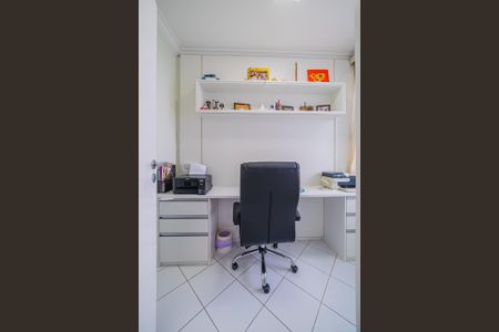 Casa à venda com 438m², 4 quartos e 6 vagas