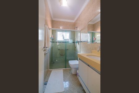 Casa à venda com 438m², 4 quartos e 6 vagas