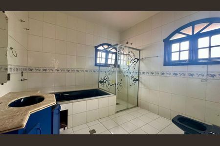Casa à venda com 300m², 5 quartos e 3 vagas