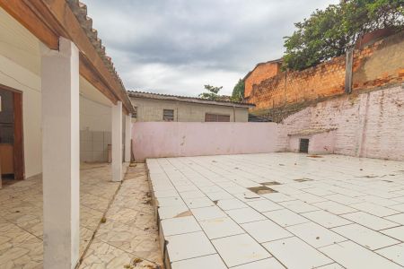 Casa à venda com 144m², 2 quartos e 2 vagasÁrea externa/Fundos
