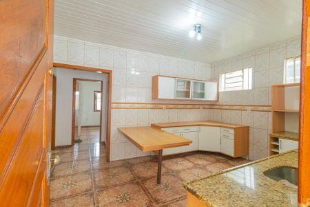 Casa à venda com 144m², 2 quartos e 2 vagasCozinha