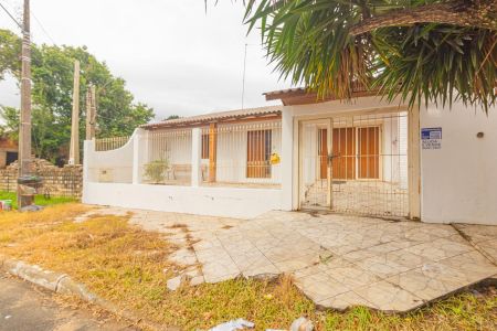 Casa à venda com 144m², 2 quartos e 2 vagasFachada/Frente da Casa