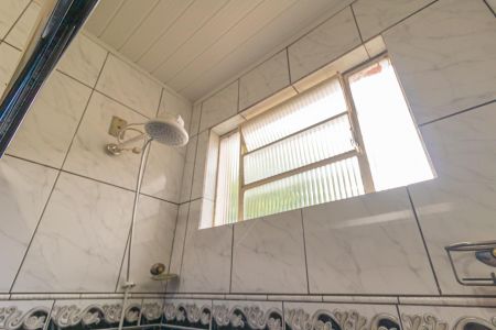 Casa à venda com 144m², 2 quartos e 2 vagasBanheiro da Suíte