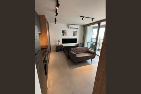 Apartamento à venda com 1 quarto, 32m² em Vila Gomes Cardim, São Paulo