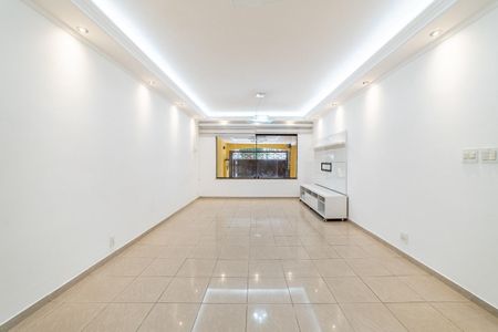 Casa à venda com 4 quartos, 250m² em Tatuapé, São Paulo