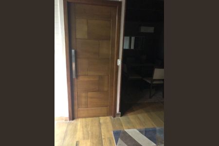 Casa à venda com 212m², 3 quartos e 6 vagas