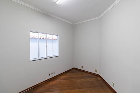 Casa para alugar com 392m², 7 quartos e 8 vagas Casa para alugar com 392m², 7 quartos e 8 vagasQuarto 4