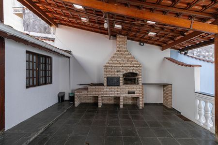 Casa para alugar com 392m², 7 quartos e 8 vagas Casa para alugar com 392m², 7 quartos e 8 vagasChurrasqueira
