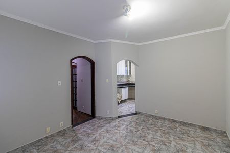 Casa para alugar com 392m², 7 quartos e 8 vagas Casa para alugar com 392m², 7 quartos e 8 vagasQuarto 1