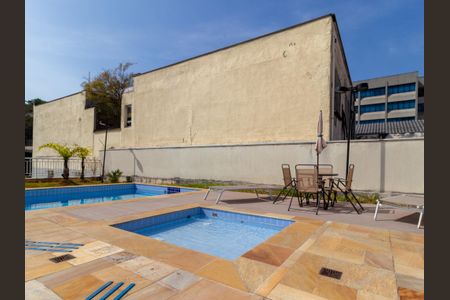 Apartamento para alugar com 54m², 2 quartos e 1 vagaPiscina