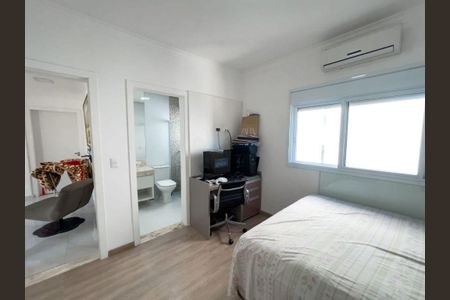 Casa de condomínio à venda com 340m², 4 quartos e 4 vagas