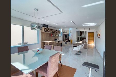 Casa de condomínio à venda com 340m², 4 quartos e 4 vagas