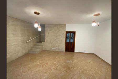 Casa à venda com 2 quartos, 150m² em Brás, São Paulo