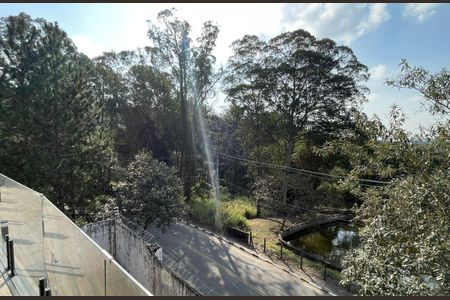 Casa à venda com 274m², 4 quartos e 6 vagas